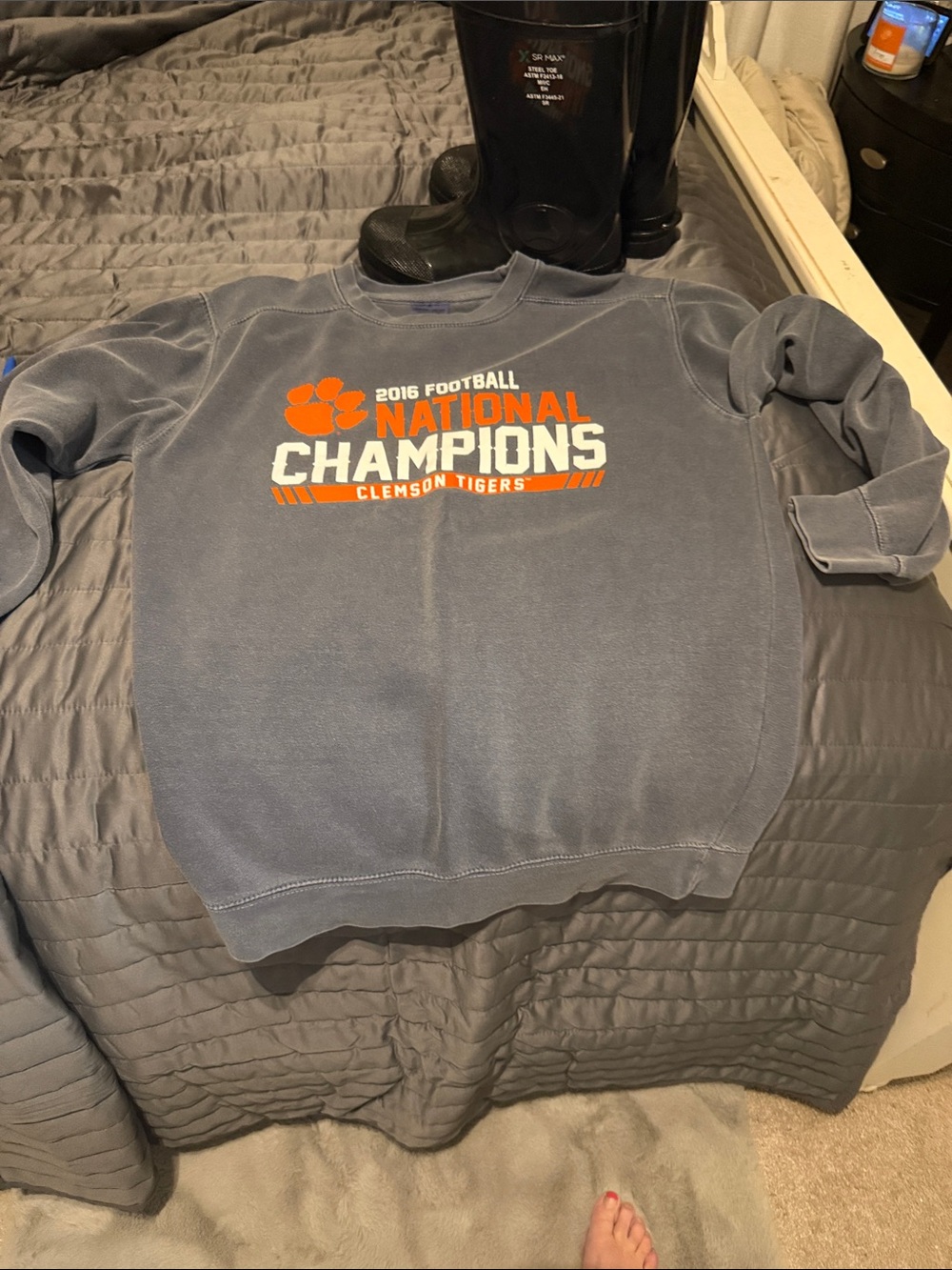 Clemson Tigers 2016 Football National Champions Men's Crewneck Sweatshirt - Gray